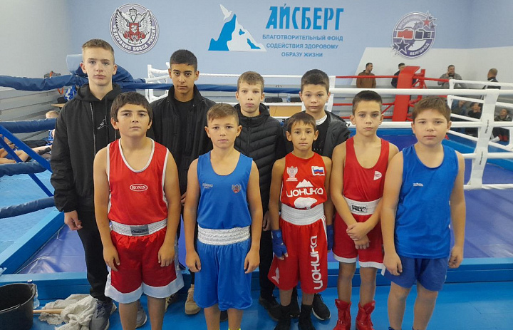 Соревнования по боксу